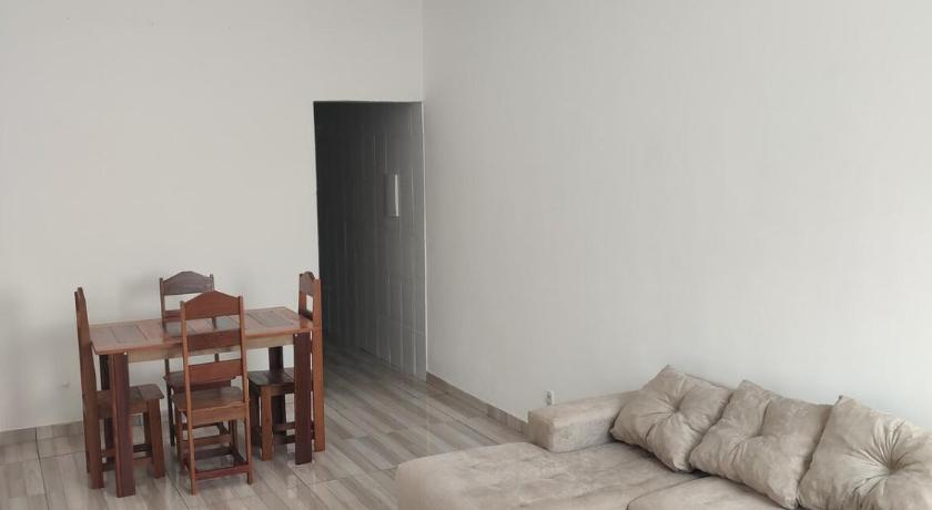 Casa inteira na Almirante Barroso