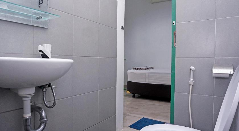 Bild von: Einzelzimmer mit Bad (Single Room with Bathroom) 8