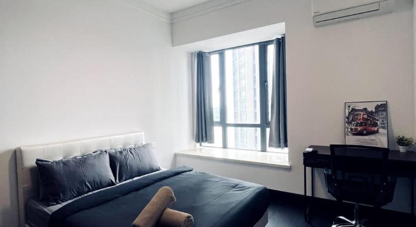 Johor Bahru Topaz Homes @ R&F (free WiFi and 1 Car Park) 3-Star Guesthouse lobby