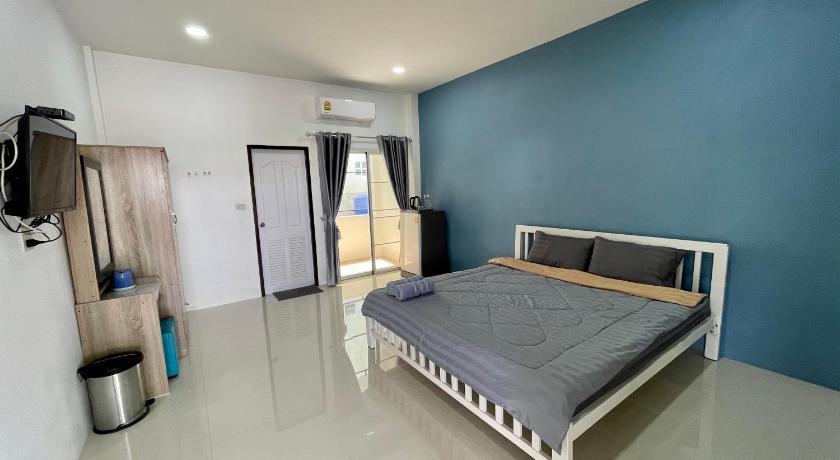 ラチャブリー P+Plus house @Ratchaburi  3つ星 ホテル スイート