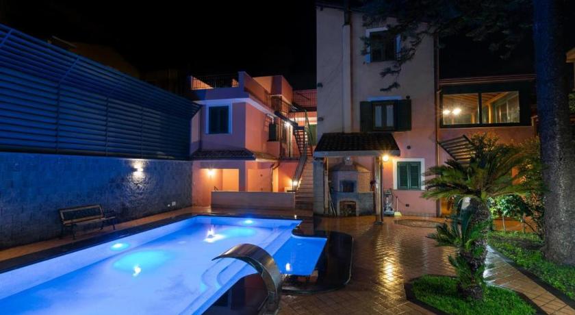 Alhambra "Etna Charme" - Guest House