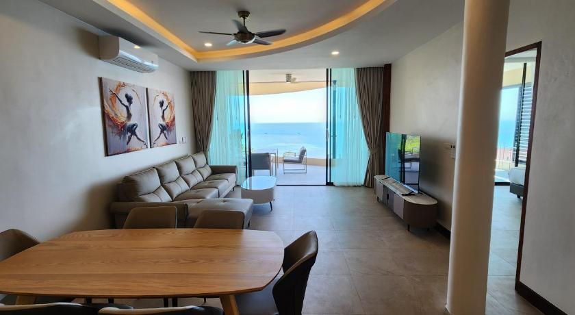 Image of 3 Bedroom Penthouse 4
