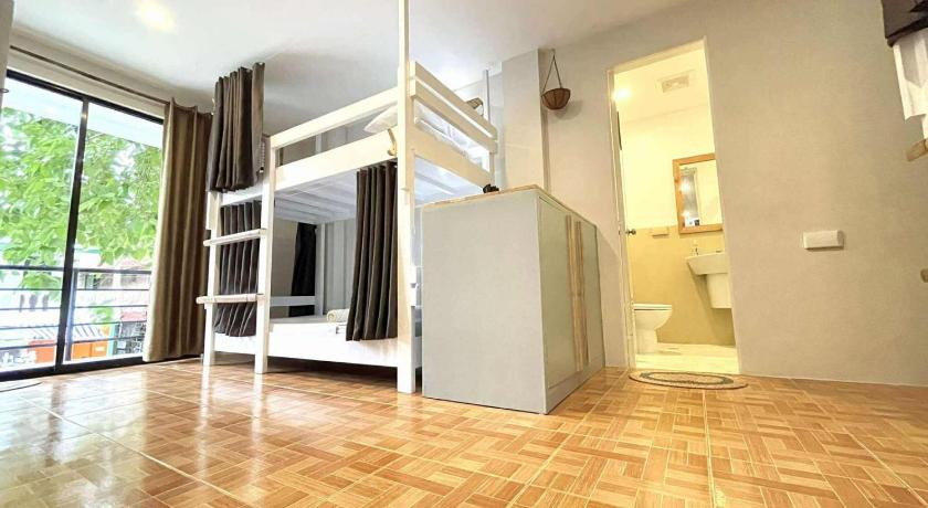 Image of Bed in 10-Bed Mixed Dormitory Room 6