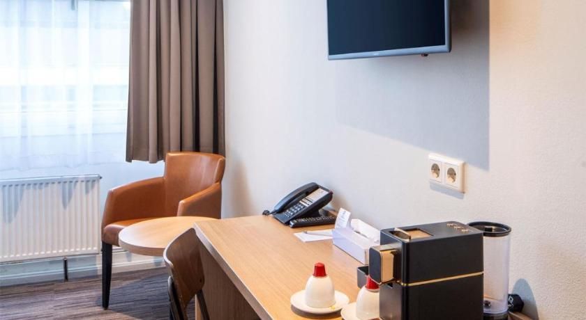 2 Single Beds, NonSmoking, Comfort Room fotója 5