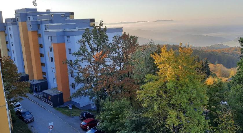 Ferienwohnungen Adri im Ferienpark Geyersberg