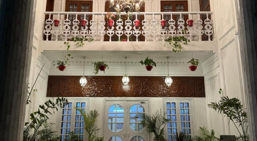 White House Karachi - image 2