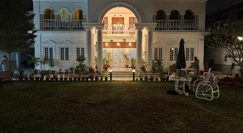 White House Karachi - image 7