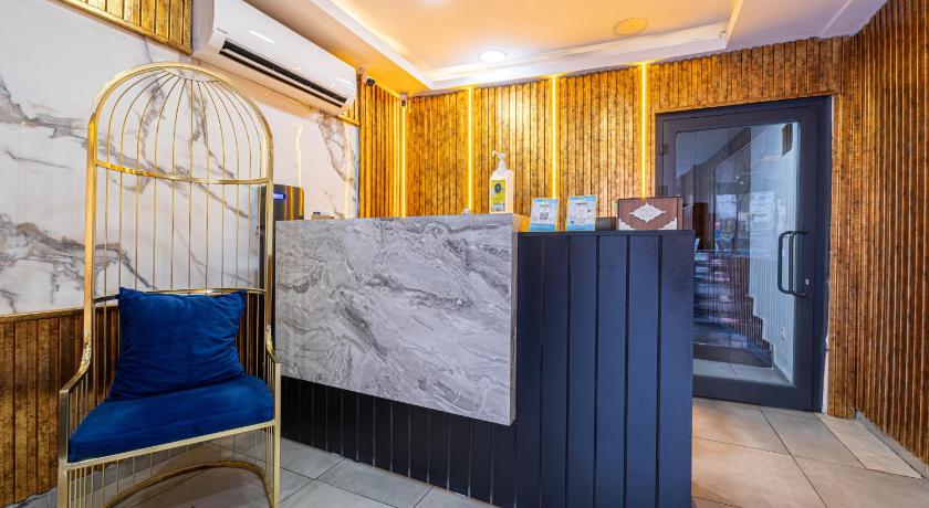 1SuperStay Hotel - image 2
