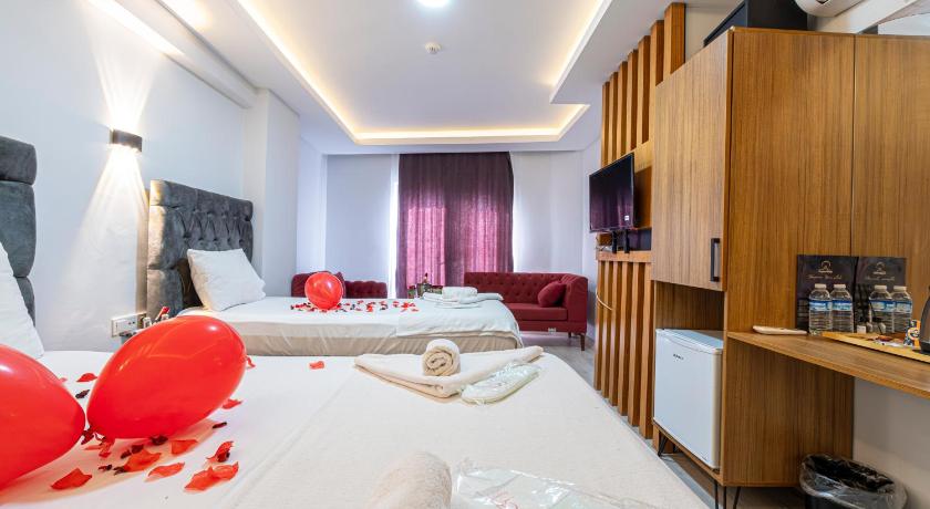 1SuperStay Hotel - image 14