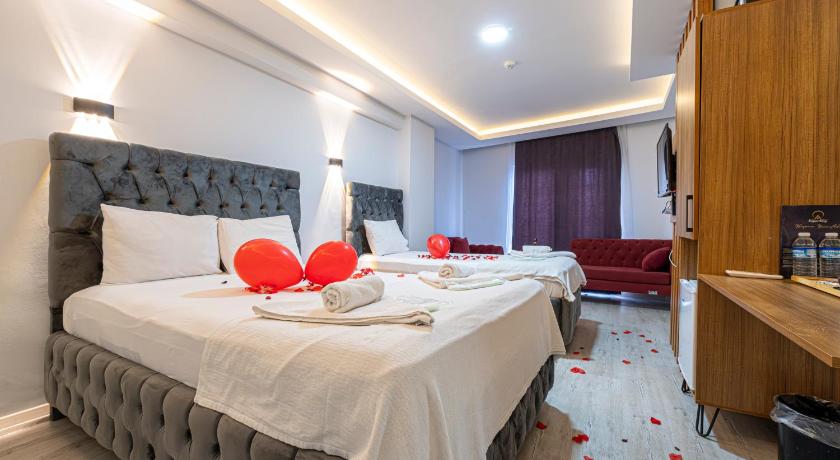 1SuperStay Hotel - image 13