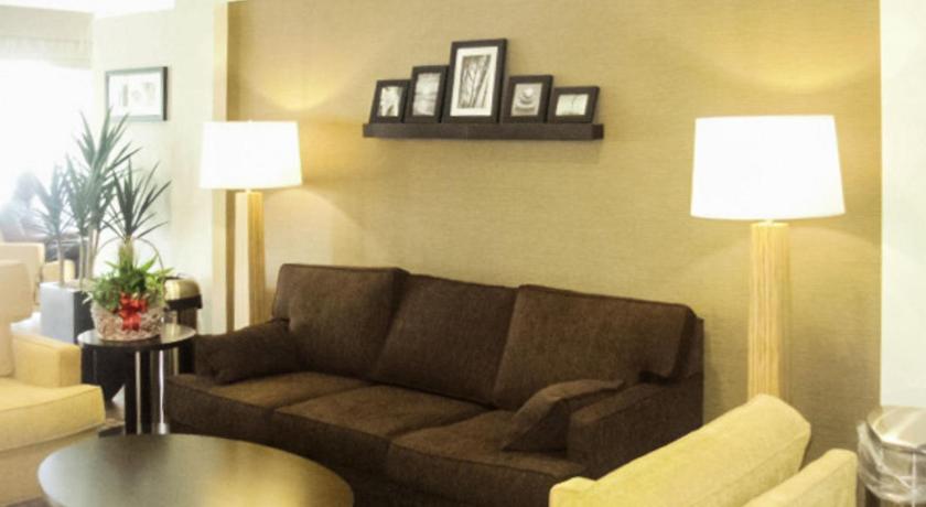 Sleep Inn & Suites Airport photo