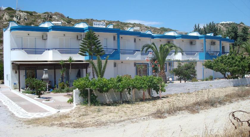 Image of Studio (2 Adults) 6