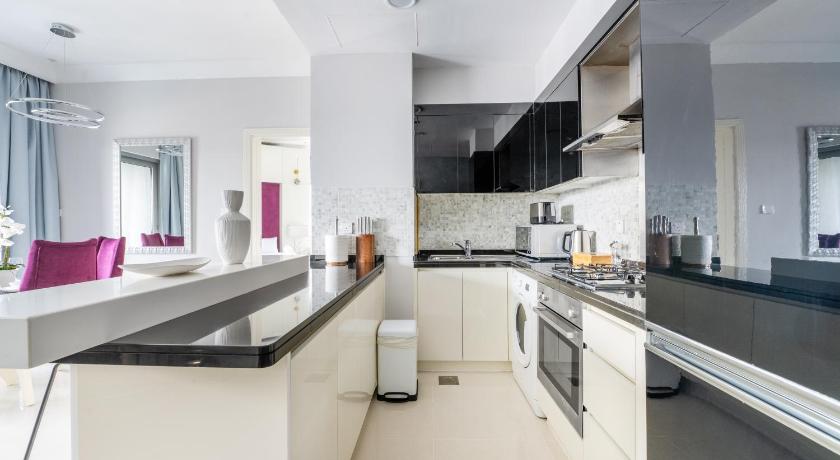 Image of One-Bedroom Apartment 6