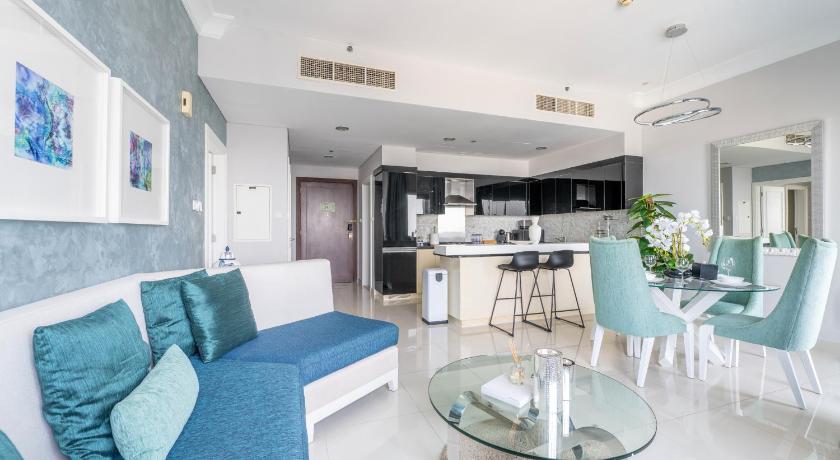 Image of Three-Bedroom Apartment 8