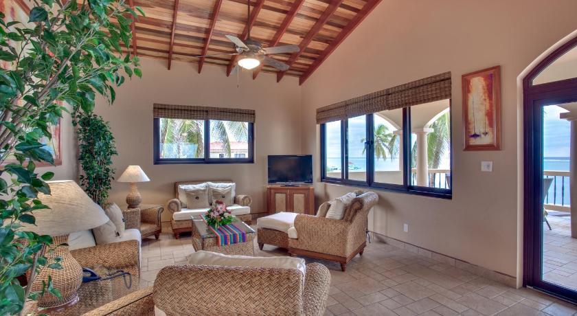 Coco Beach Resort photo
