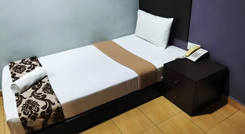 Image of Deluxe Single Room 2