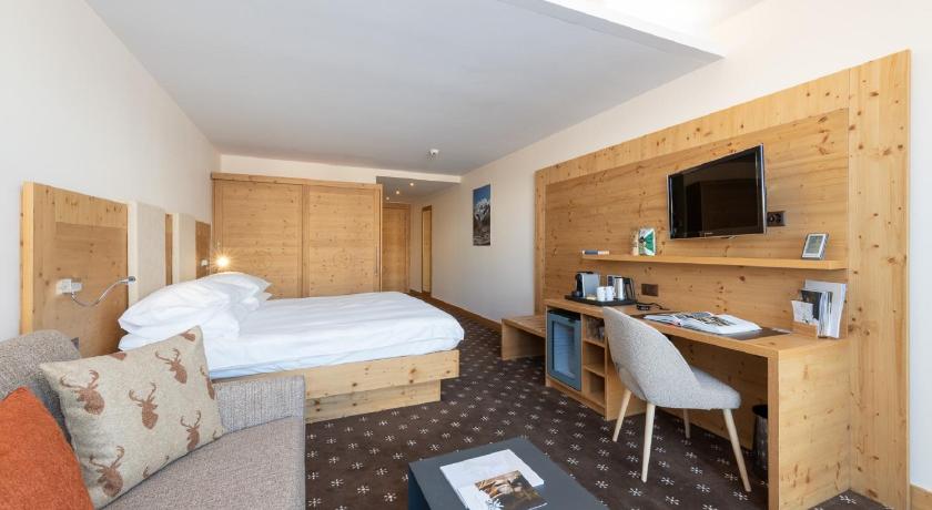 Image of Superior Double Room 4