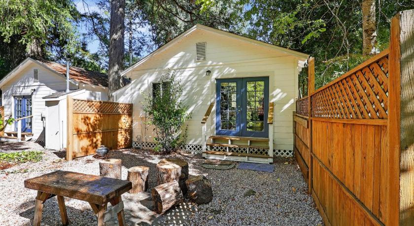 코브 Cozy Cabin Near Wineries, Harbin Hot Springs cabin 숙소 전망