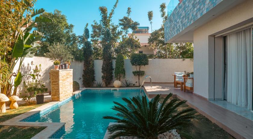 Victoria Luxury Villa