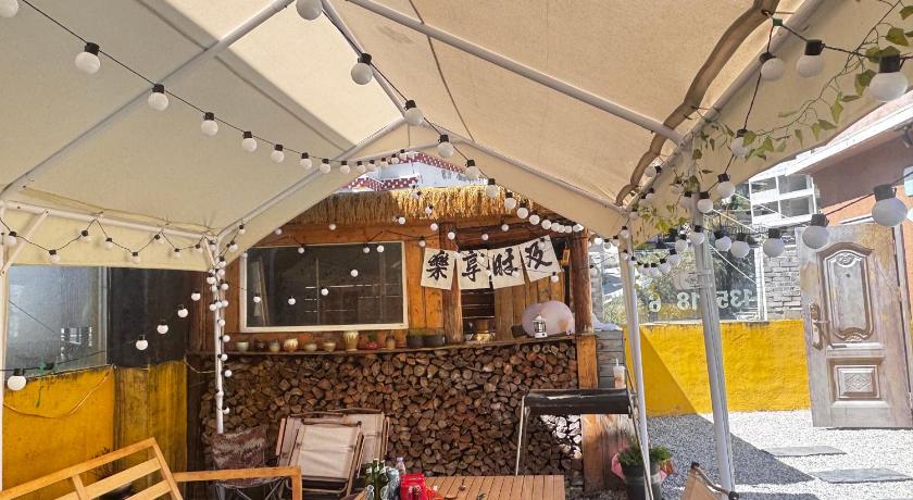 간쯔 Utopia youth hostel 호텔 외관