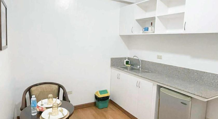 Isabelle Garden Hotel & Suites - image 4