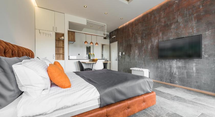Max Luxury Apartments photo