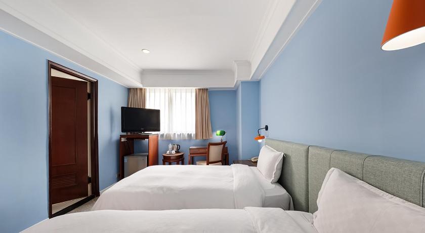 Image of Superior Twin Room 0