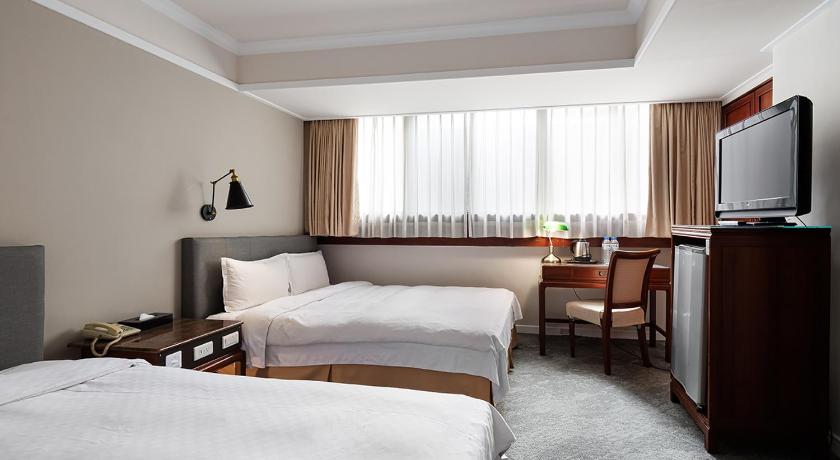 Image of Deluxe Family Room for 4 People 1
