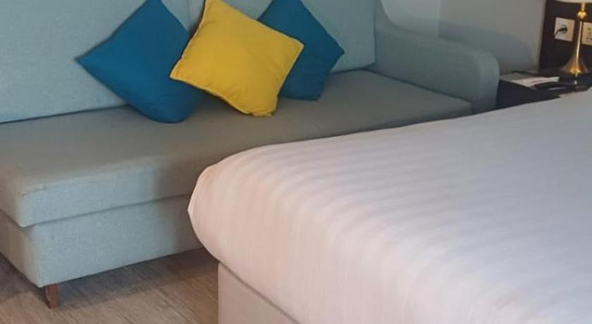Image of Deluxe Double Room 15