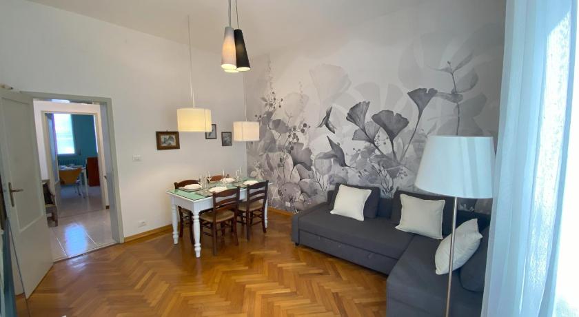 Modena Malmusi Apartment 4-Star Single Room suite