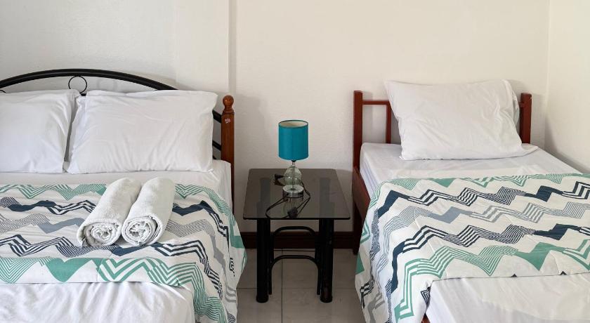 Foto Kamar Deluxe Double atau Twin (Deluxe Double or Twin Room) 4