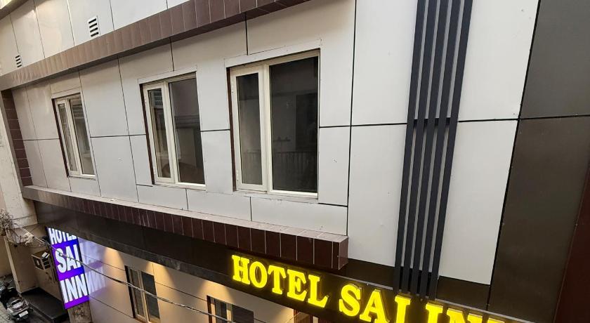Hotel Sai Inn - image 11