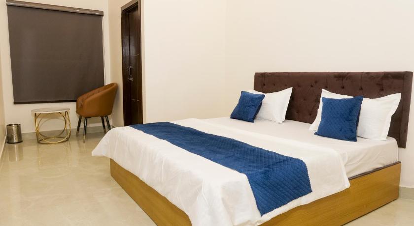 Hotel Sai Inn - image 16