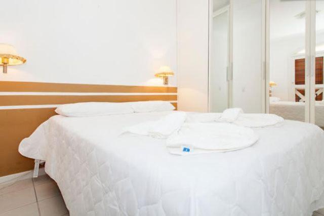 Image of One-Bedroom Apartment 8
