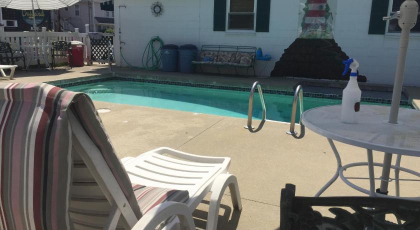 Crosswinds Motel photo