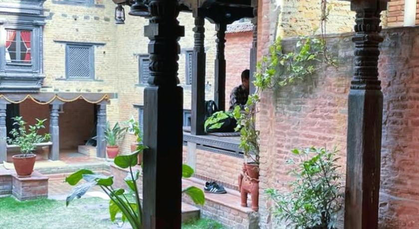 Newa Chen Historic House UNESCO — Kathmandu (5)