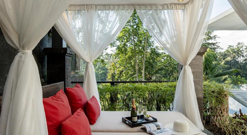 Image of 3-Bedroom Pool Villa 8