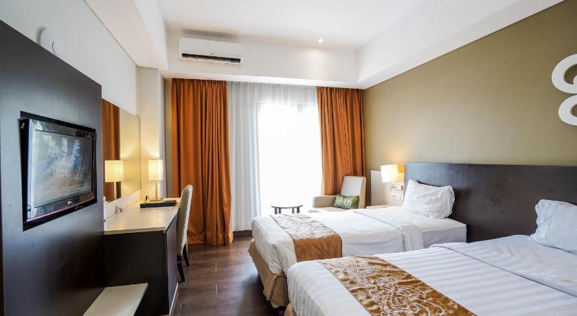 Image of Superior Twin Room 0