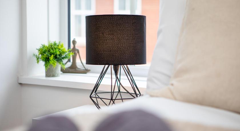 德比 St James Court Serviced Accommodation 3星级 酒店 大堂