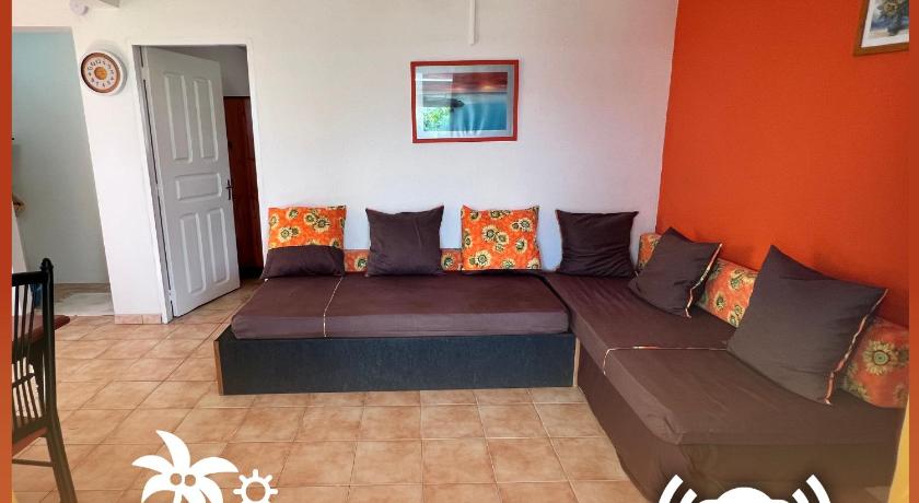 Cosy T2 dans village de pecheurs, plage a pied