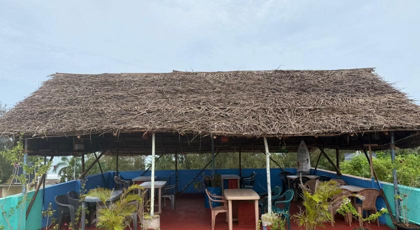 Sri Murugan beach paradise hotel - image 6