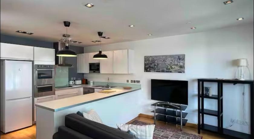 Rock view Apartment at ocean village