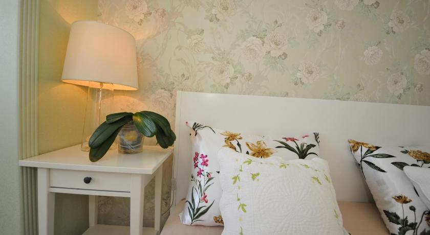 Spa Apartments Marshala Zhukova photo