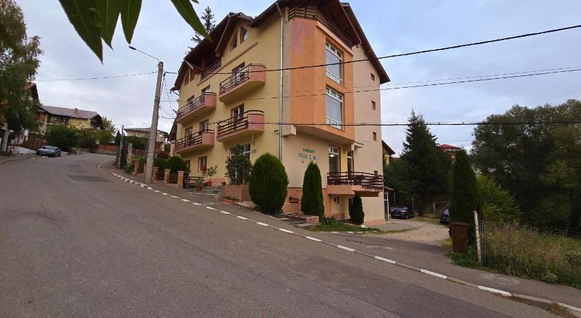 Pensiunea Valea Alba