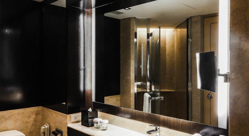 Image of Superior Room King 2