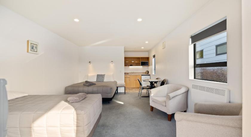 Image of Superior Unit - Sleeps 3 3