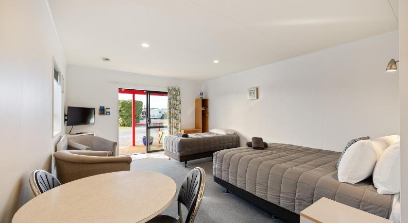 Image of Superior Unit - Sleeps 3 6