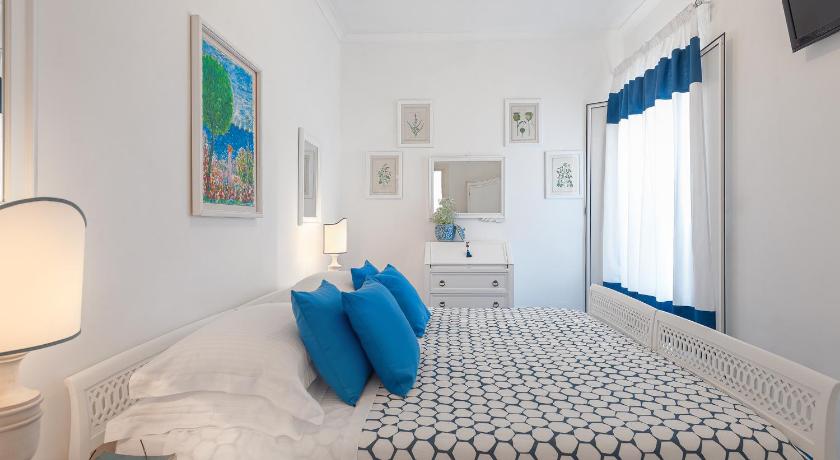 Classic Double Room, Hotel Chiaia Di Luna in Ponza Island