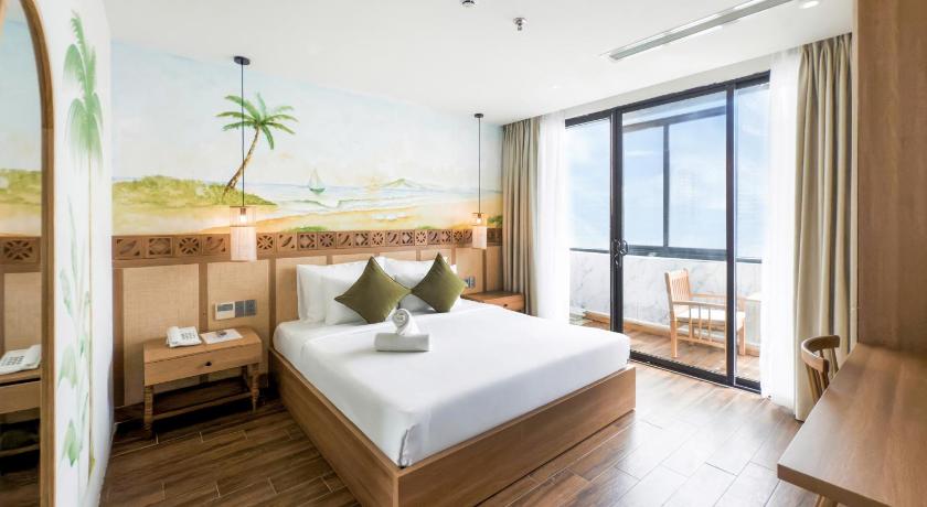 Image of Two-Bedroom Apartment with River View 0