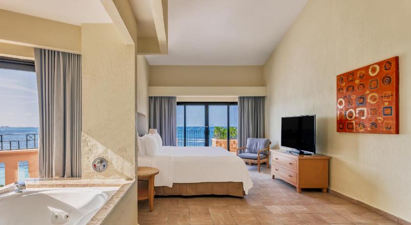 Image of 3-Bedroom Master Suite 0